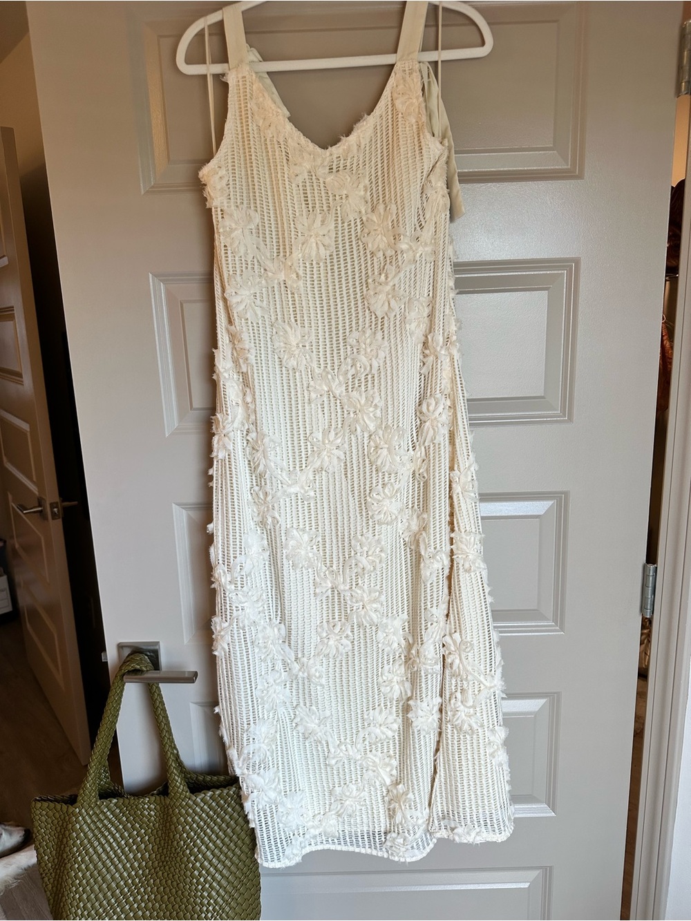 NWT En Saison Crochet Midi Dress - Picture 2 of 6
